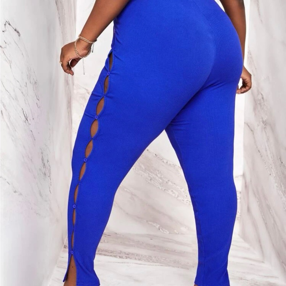 Shein Sxy Plus Button Side Split Hem Leggings 1xl - image 2